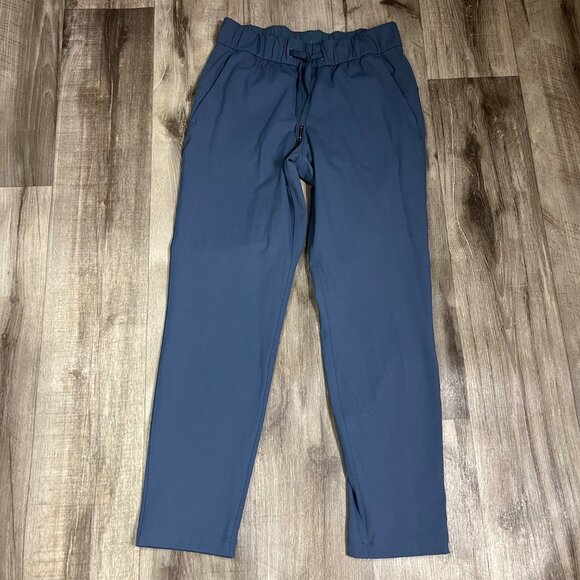 Lululemon Athletic On The Fly 7/8 Pants Code Blue Women’s Size 4 - Picture 1 of 8
